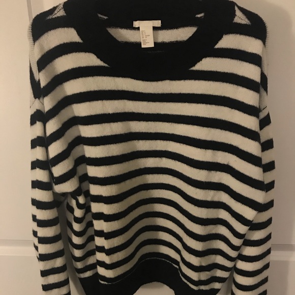 H&M Navy blue and white striped knit sweater - Picture 1 of 2